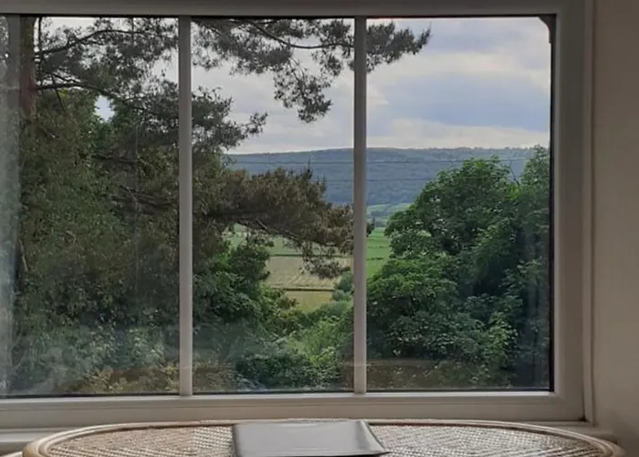 Bed & Breakfast Plumtree House 3*