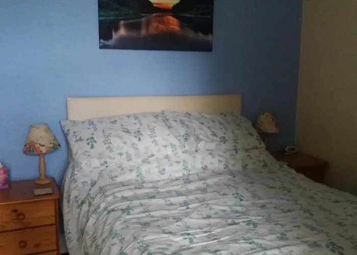 Plumtree House Bed & Breakfast